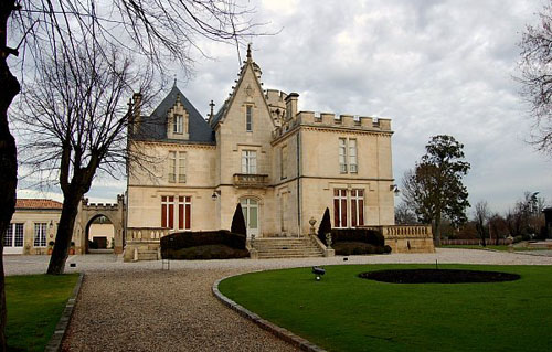 克莱蒙教皇酒庄（Chateau Pape-Clement）