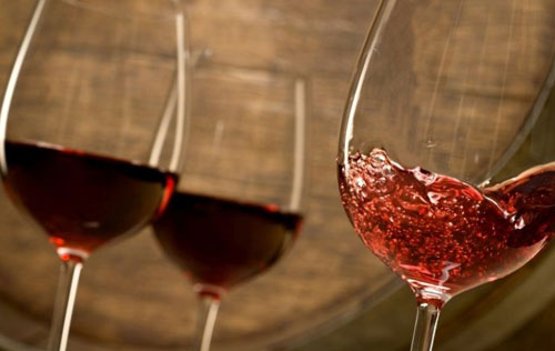 红酒中的白藜芦醇有助于前列腺癌治疗