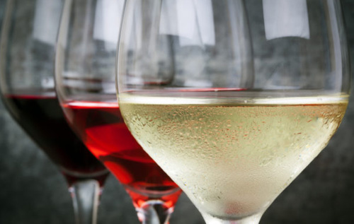 一项美国消费者最受欢迎的葡萄酒品种调查