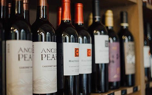 英国脱欧协议提振葡萄酒消费市场
