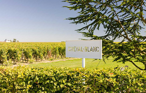 白马酒庄（Cheval Blanc）发布2020年份期酒