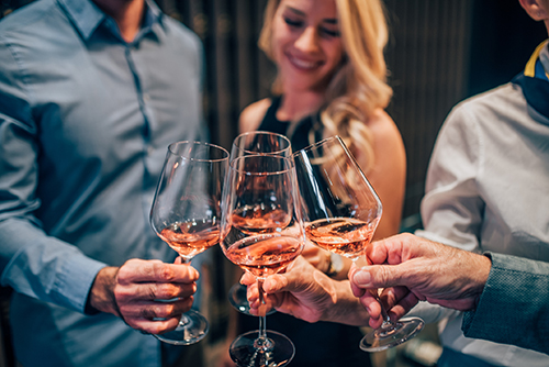 调查显示39%的葡萄酒饮用者正在积极节制消费