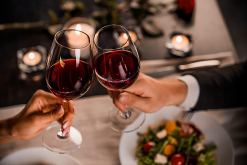 晚餐时喝一杯葡萄酒或可降低患2型糖尿病风险